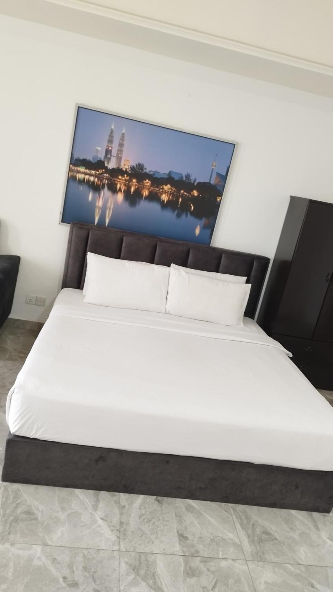 Apartment Golden Service At Times Square Kl
